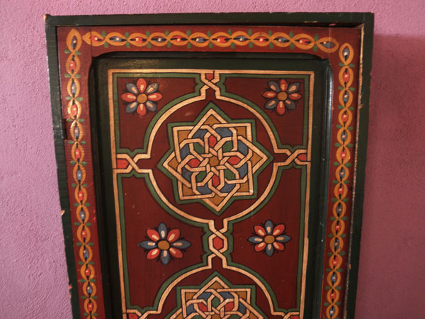 Traditional hand painted wooden cabinet,. Foto 3