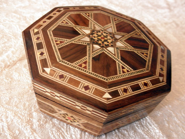 Damascene wooden inlay box. Foto 2