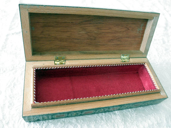 Damascene wooden inlay pencil box.. Foto 3
