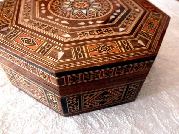 Damascene wooden inlay box. Foto 3