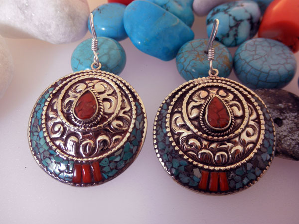 Tibetan ethnic earrings.. Foto 1