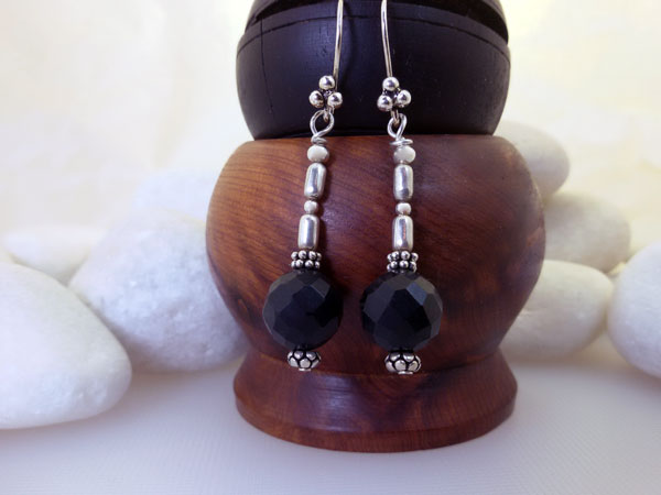 Black Amber and Sterling silver earings.. Foto 1