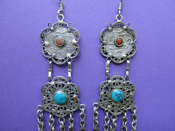 Pendientes artesanales etnicos de plata. Foto 2