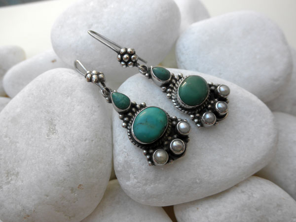 Pendientes etnicos tibetanos.. Foto 1