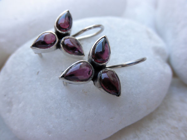 Pendientes de plata y Granates.. Foto 1