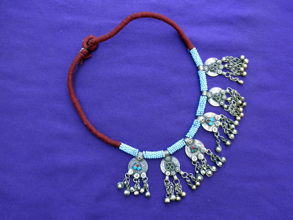 Ethnic traditional necklace from Afghanistan.. Foto 2