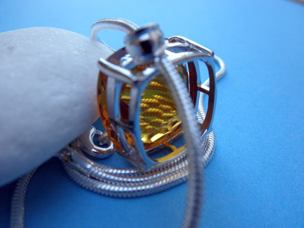 Citrine Quartz and Sterling silver pendant.. Foto 4