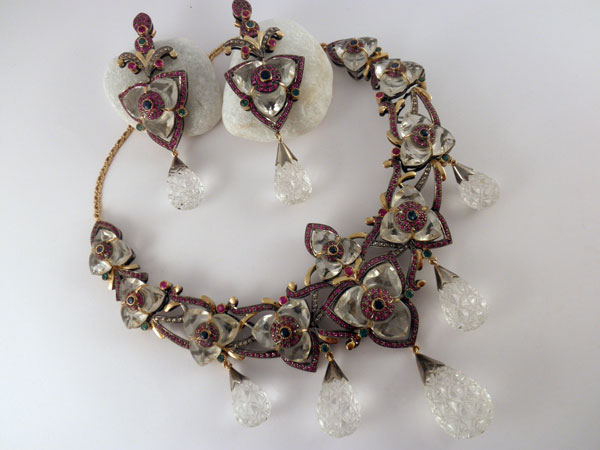 Conjunto de collar y pendientes Victorianos.. Foto 1