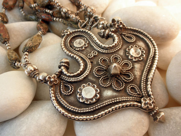 Indian ethnic Sterling silver necklace.. Foto 3