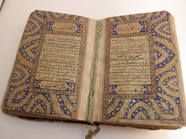 Coran manuscrito.. Foto 1