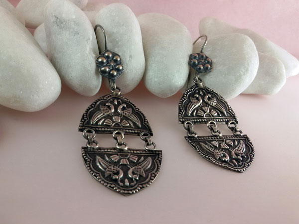 Ethnic Sterling silver earrings.. Foto 2