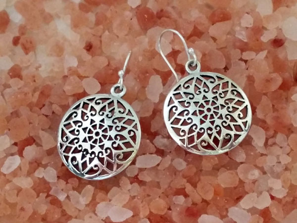 Pendientes etnicos de plata.. Foto 1