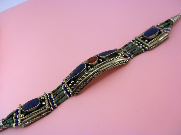 Ethnic Tibetan bracelet.. Foto 3
