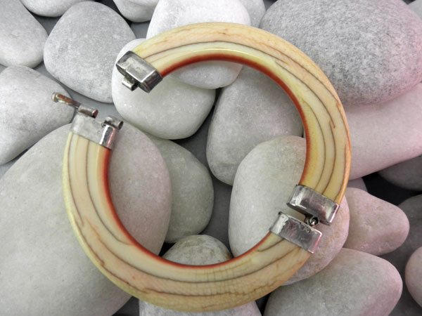Antique Sterling silver and ivory bracelet.. Foto 3