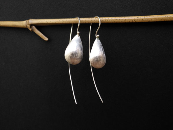 Ethnic Sterling silver earrings. Foto 1