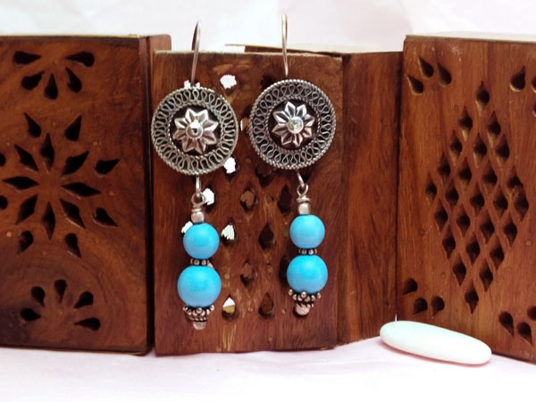 Pendientes etnicos de plata y turquesas.. Foto 1
