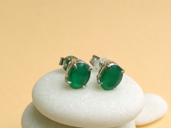 Silver and green jade earrings.. Foto 2