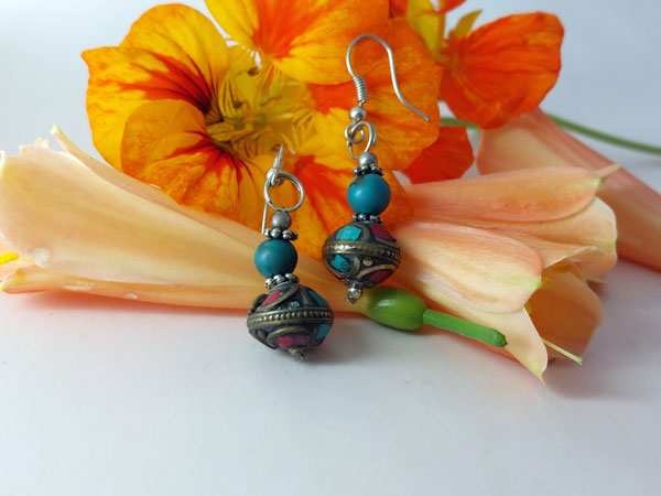 Pendientes artesanales tibetanos.. Foto 2