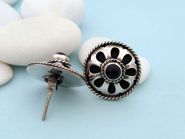 Handmade Sterling silver earrings and black agate gems, Onyx.. Foto 3