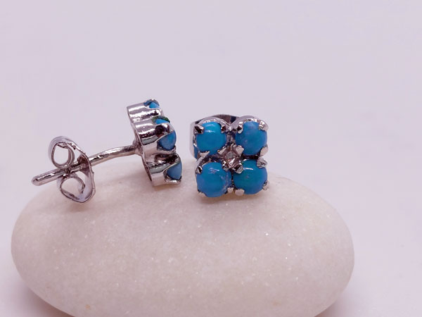 Sterling silver and turquoise earrings.. Foto 2
