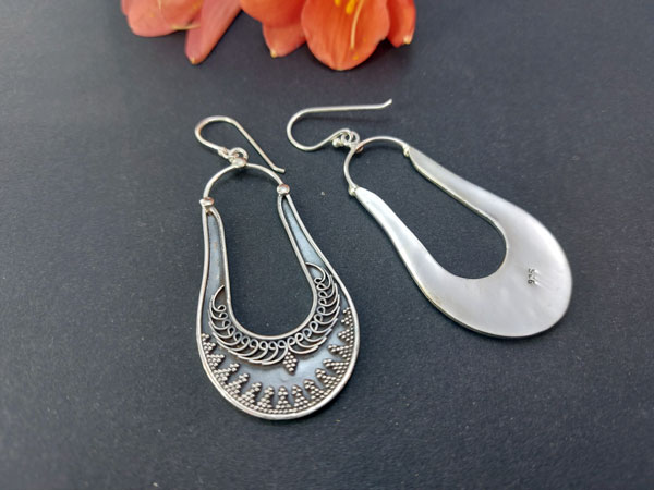 Ethnic Sterling silver earrings.. Foto 2