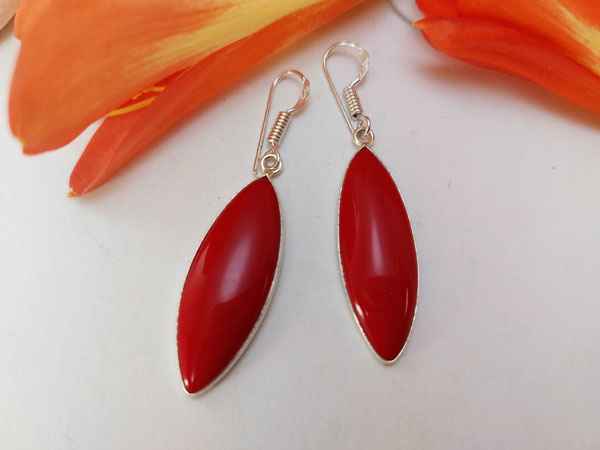 Pendientes de plata con Coral.. Ref. NYD