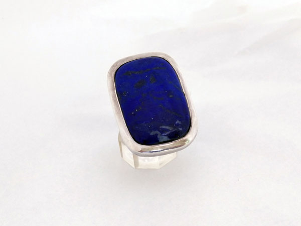 Anillo etnico de plata y Lapis lazuli.. Ref. TDZ