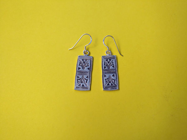 Tuareg traditional earrings, handcrafted on Sterling silver.. Foto 2
