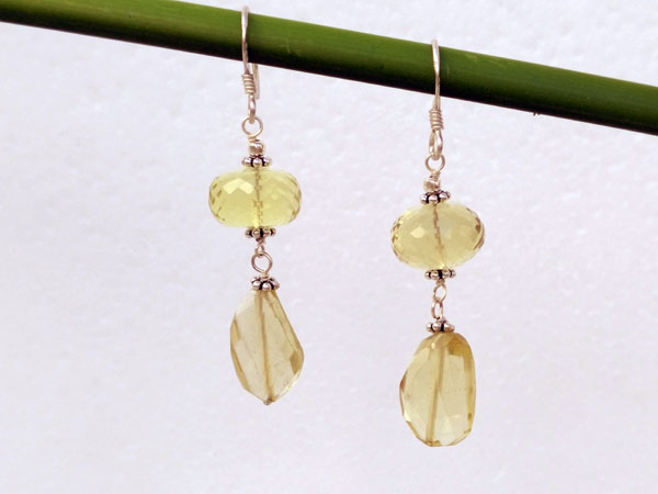 Ethnic Sterling silver earrings and faceted gems of citrine Quartz.. Foto 1