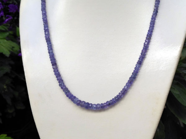 Collar de gemas de Tanzanita.. Foto 2