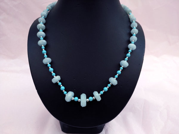 Sterling Silver necklace with Aquamarines and Turquoise.. Foto 1