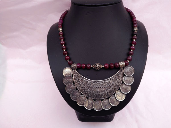 Collar etnico de plata y rubis morado "balaj".. Foto 2