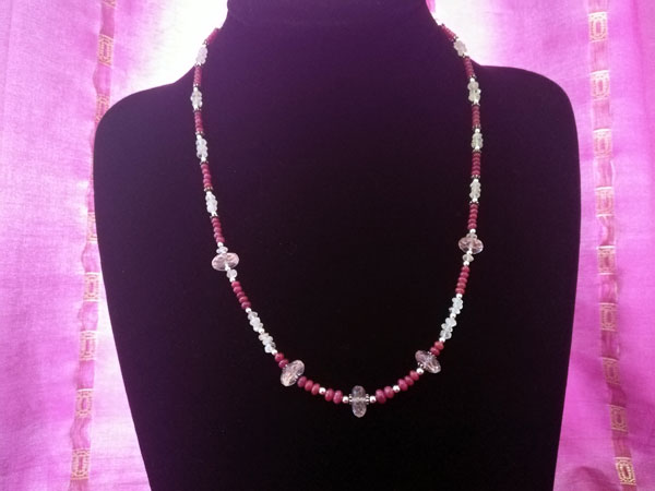 Sterling silver and Kunzite, Moonstone and Rubis necklace.. Foto 1