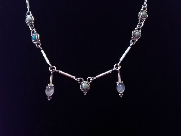 Silver, Turquoise and Moonstone choker.. Foto 3
