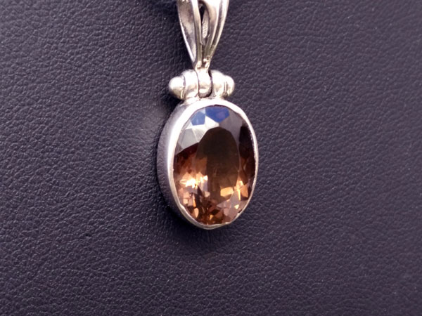 Colgante Natural De Cristal De Cuarzo Ahumado Gemmy En Plata 925 Healng