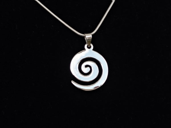 Karen ethnic traditional Sterling silver pendant.. Foto 2