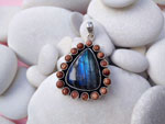 Labradorite and Sterling silver ethnic pendant.. Ref. XAL