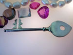 Sterling silver artisanal key.. Ref. XMA