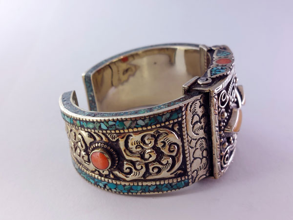 Tibetan handmade ethnic bracelet.. Foto 3